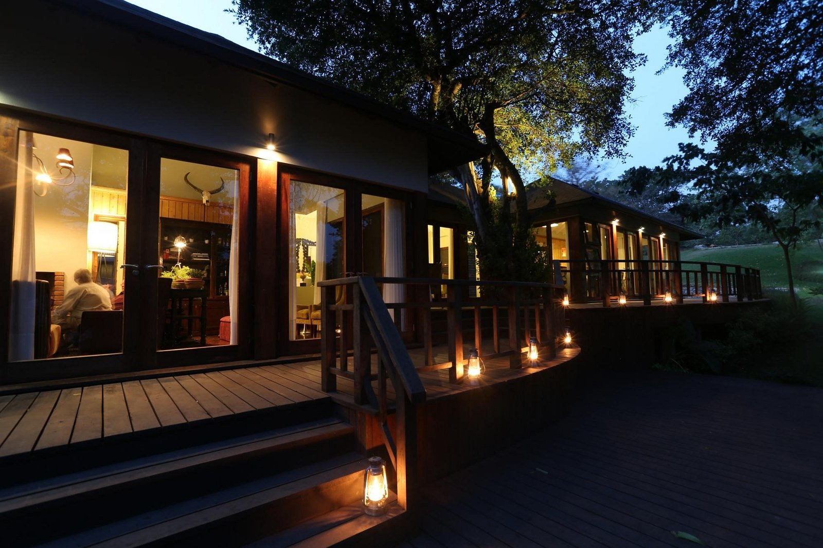 lake-duluti-lodge