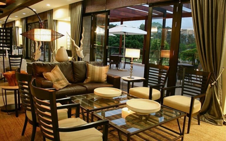 mount-meru-hotel